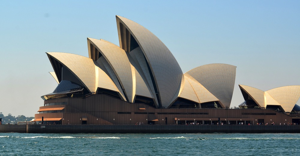 when was the sydney opera house built